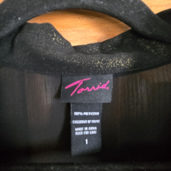 Size 1 Torrid Black/gold Sheer Button-Up Blouse - Picture 7 of 8